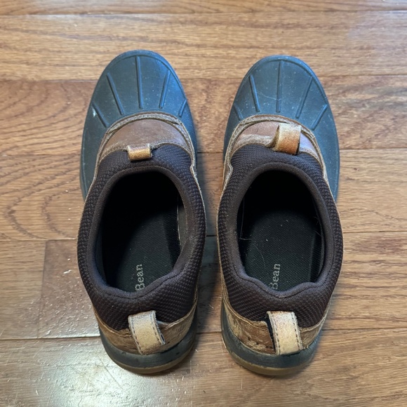 L.L. Bean Women's Storm Chaser Slip On Waterproof Shoes - 7 - Picture 5 of 8
